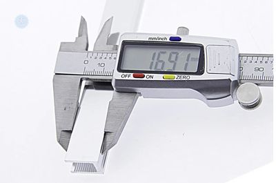 П-подібний профіль з анодованого алюмінію 17×12×17 мм (3 м) для скла 8 мм