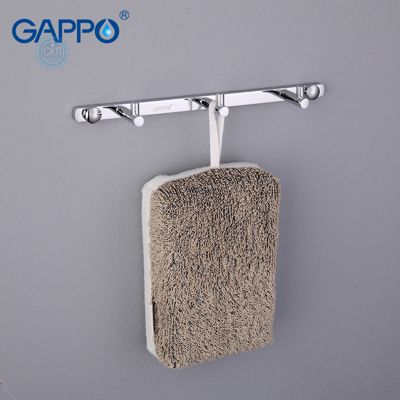 Вешалка для полотенец на 3 крючка 200 мм GAPPO G202-3